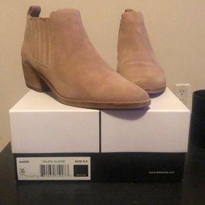 Kassie taupe suede dolce vita Chelsea boot